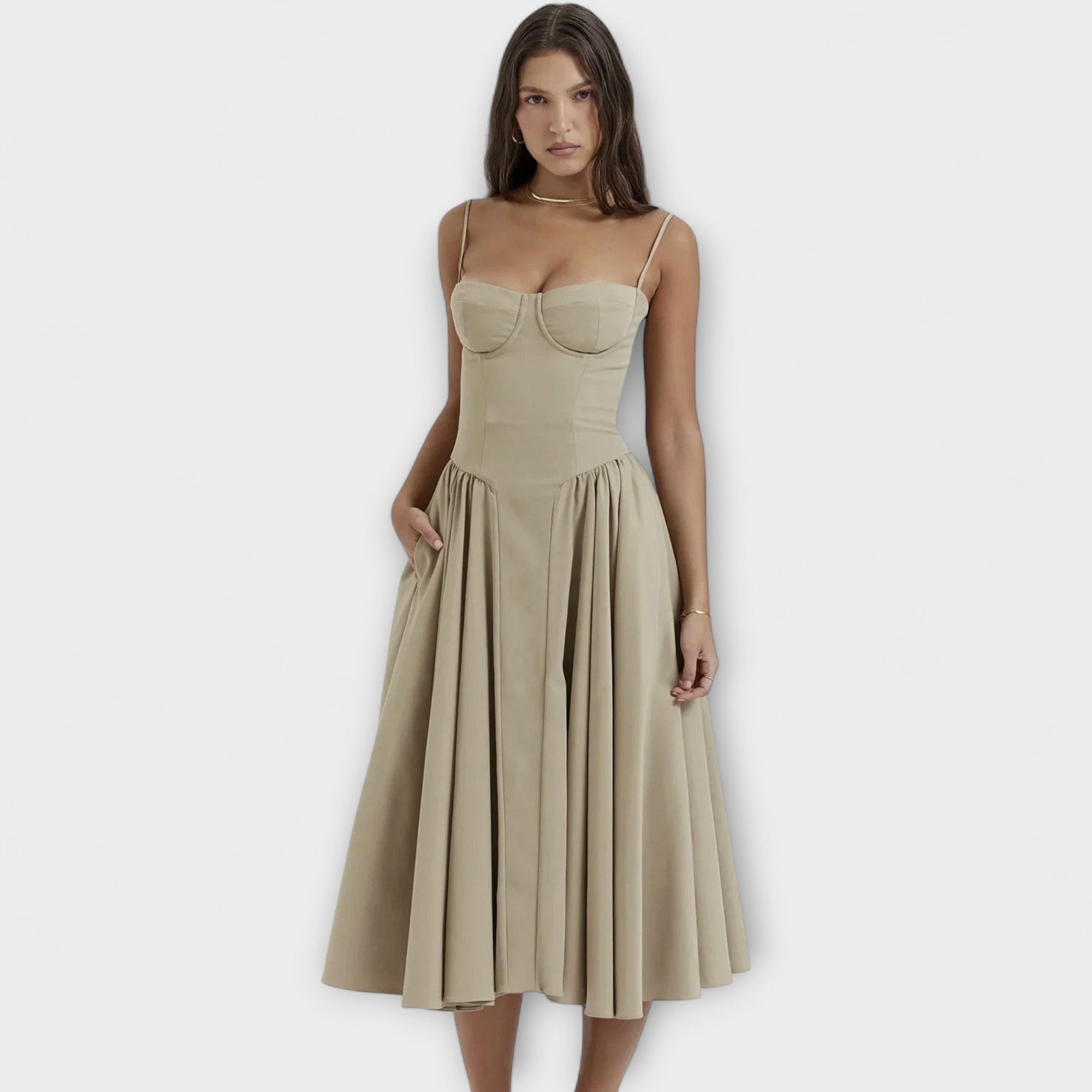 Rosalie - Sophisticated Sleeveless Lace Dress