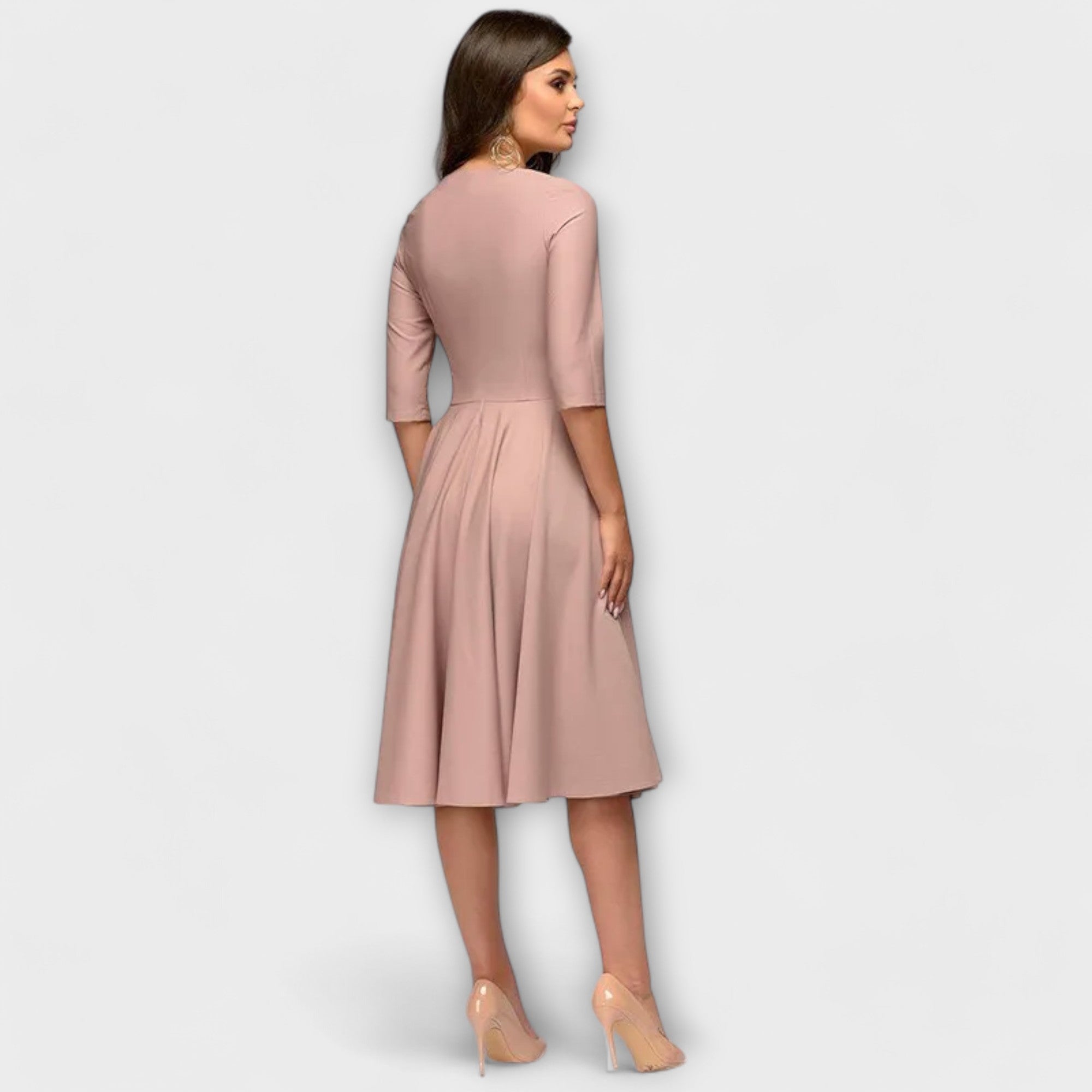 Elegant swing dress
