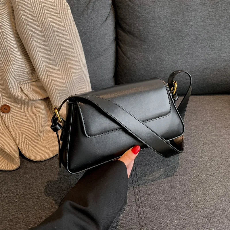 Small Shoulder Bag - Ruby Beloria